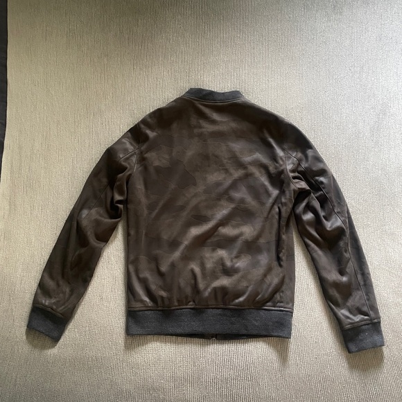 Zara Men’s Faux Suede Bomber Jacket in Camo Pattern - Picture 2 of 2